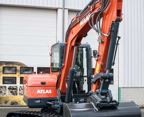 AC 60B Atlas minigraver